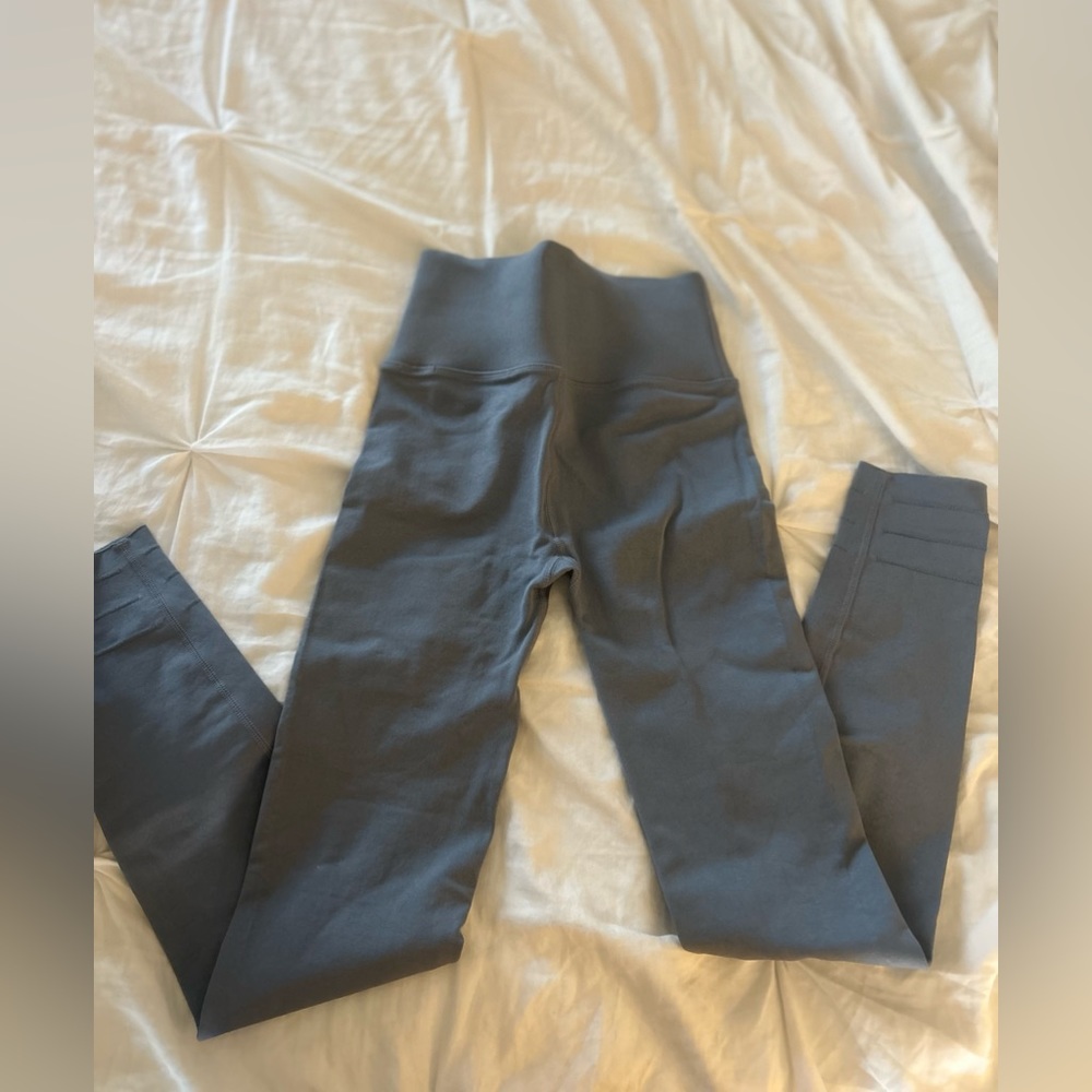 Fabletics leggings size small